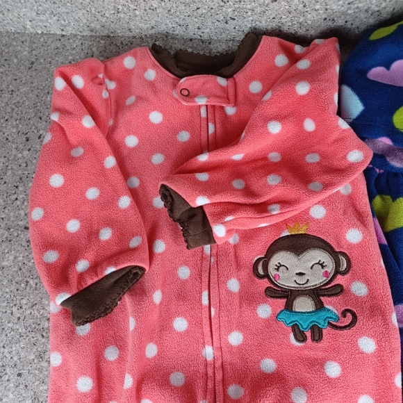 Bundle Fleece Footie Pajamas Baby Girls 6-9 Months Sleep Sack - Picture 3 of 11